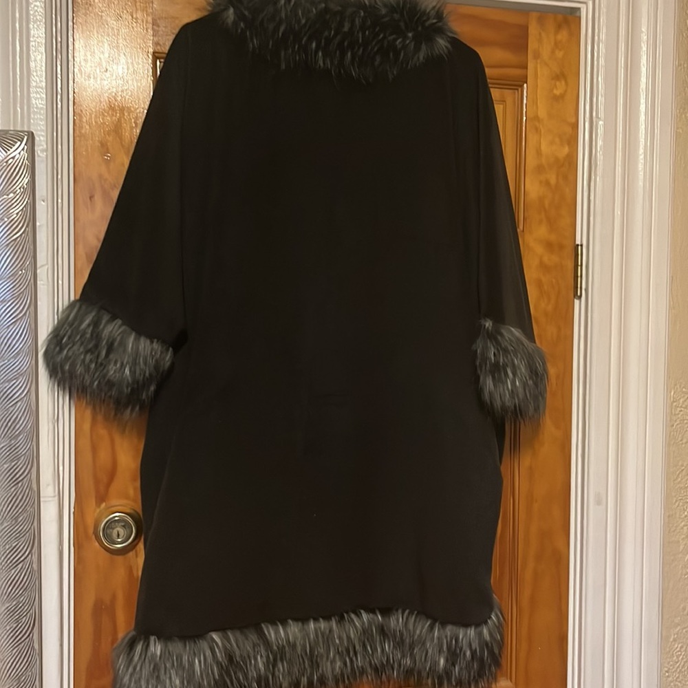 Cozy Jacket - Picture 6 of 6